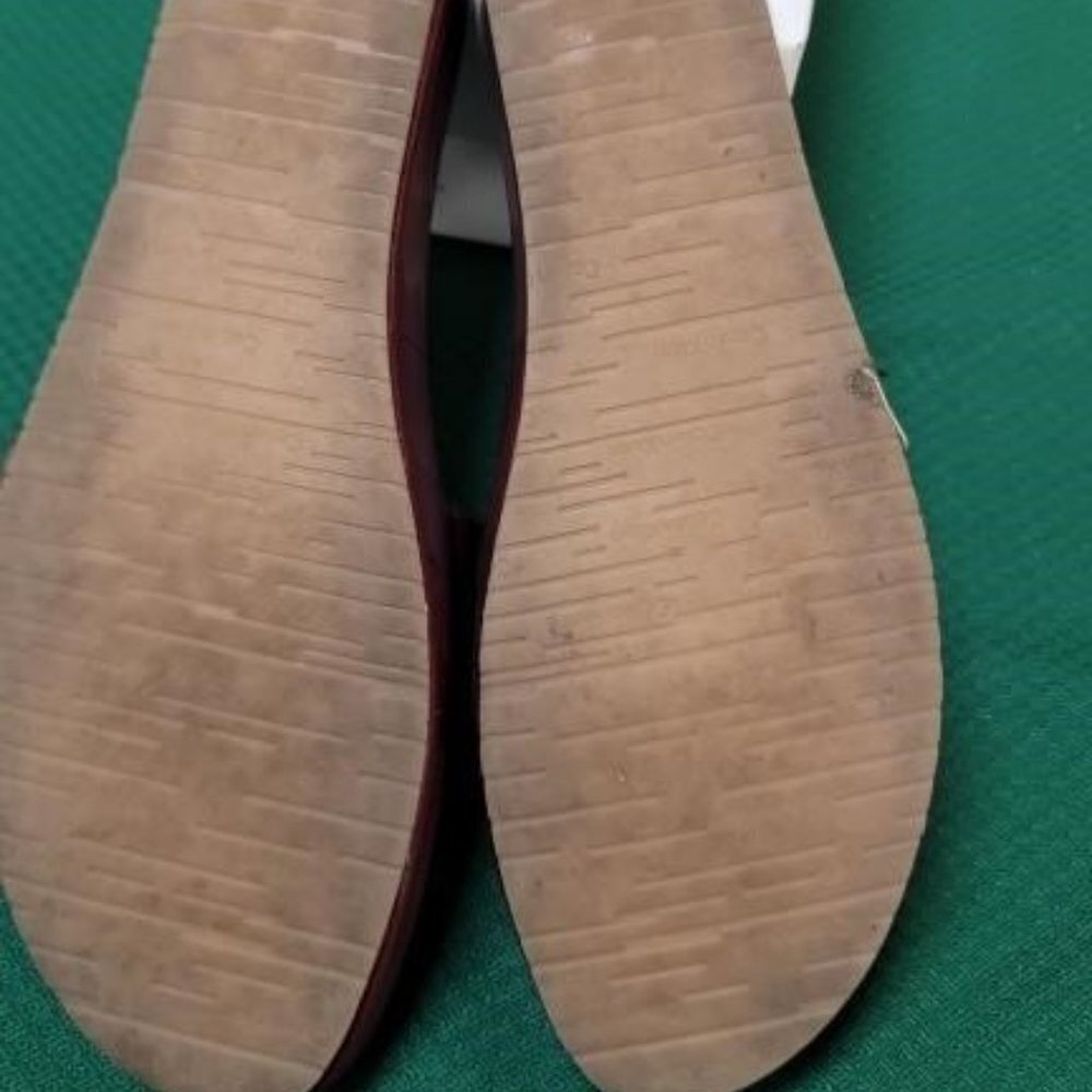 Calvin Klein Red Patent Slides Sandals size 10 - Picture 3 of 3